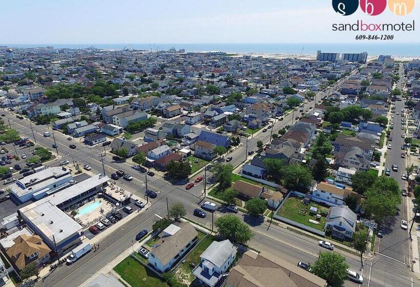 Sandbox Motel