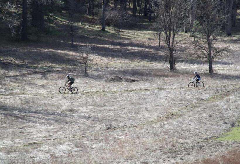 住宿加早餐 Red Tail Ranch