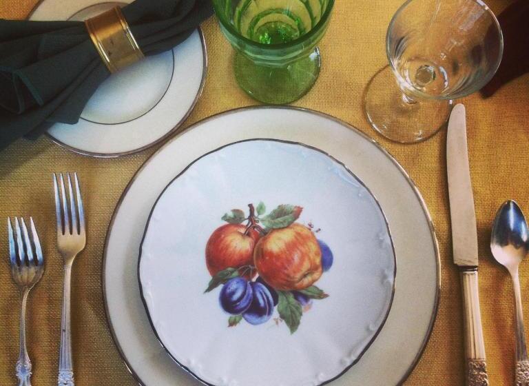 مبيت وإفطار The White House Inn