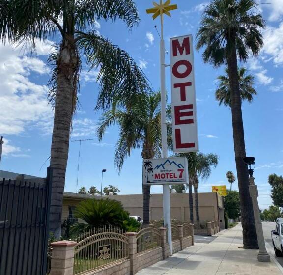 Downtown Motel 7