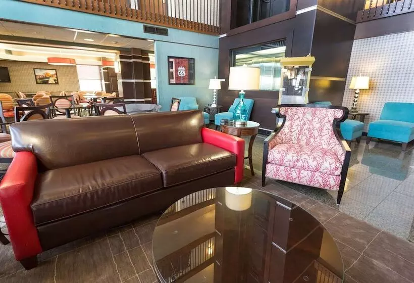Hotelli Drury Inn & Suites Springfield Mo