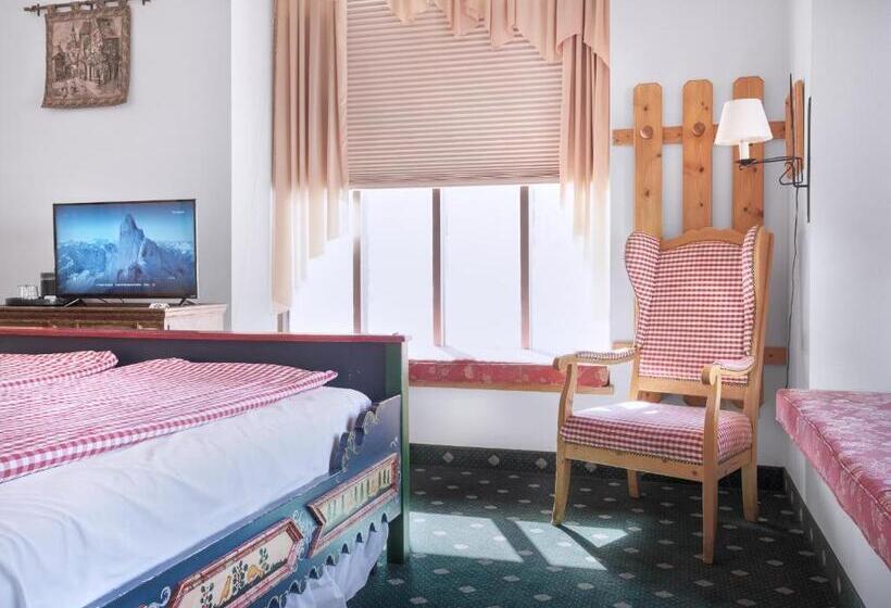 فندق Pension Anna