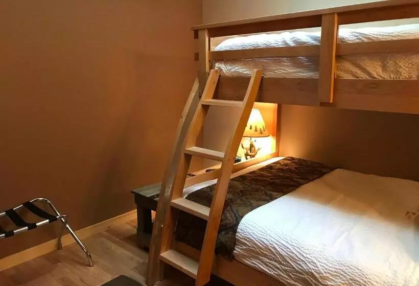 Hotel Twisp River Suites