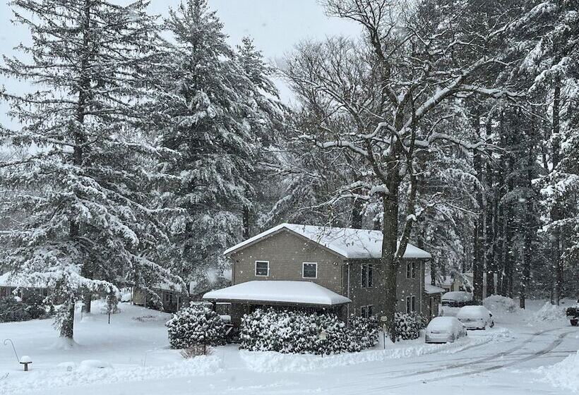 Szálloda Woodfield Manor   A Sundance Vacations Property