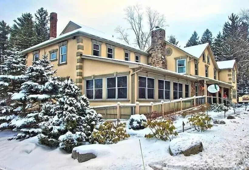 ホテル Woodfield Manor   A Sundance Vacations Property