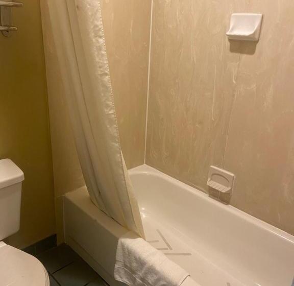 모텔 Americas Best Value Inn