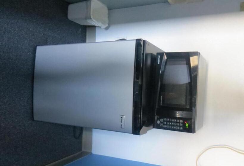 Мотель Budget Inn Adair