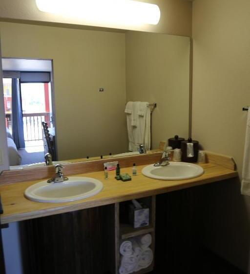 モーテル Deville