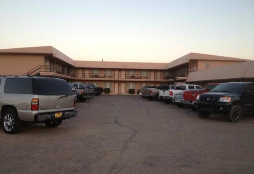 فندق على الطريق Economy Inn Alamogordo