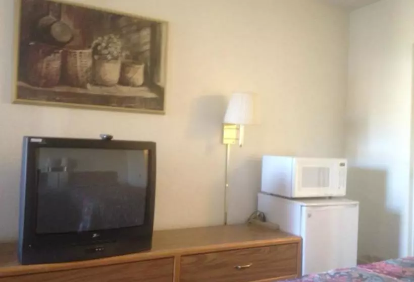 モーテル Economy Inn Alamogordo