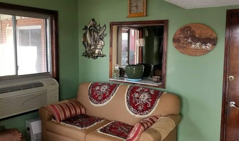 מוטל Executive Inn