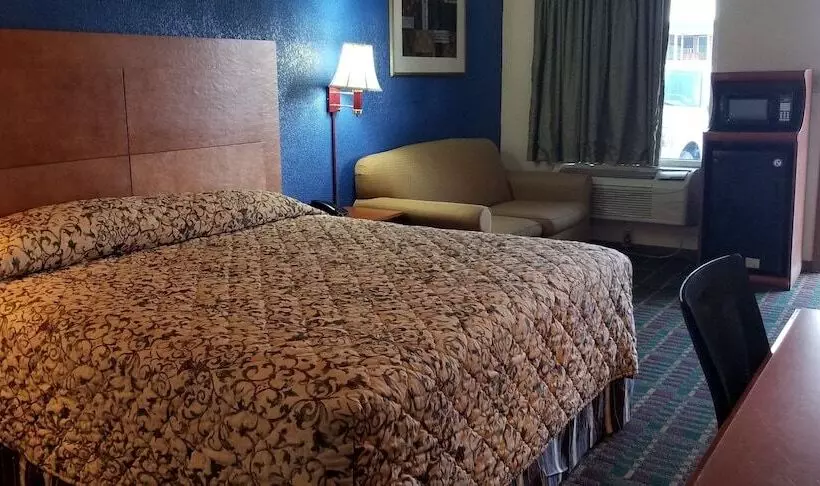 モーテル Executive Inn