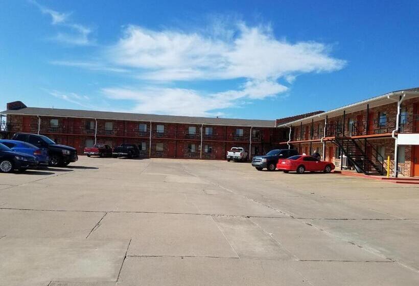 فندق على الطريق Heritage Inn