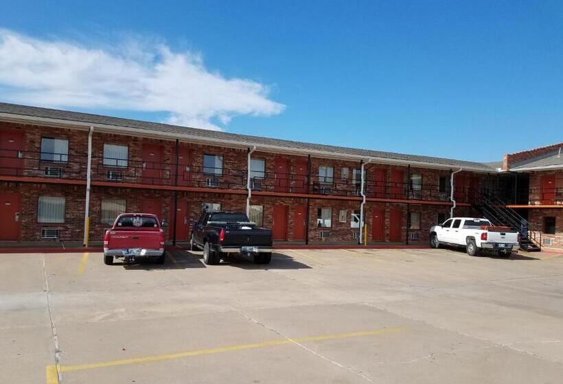 فندق على الطريق Heritage Inn