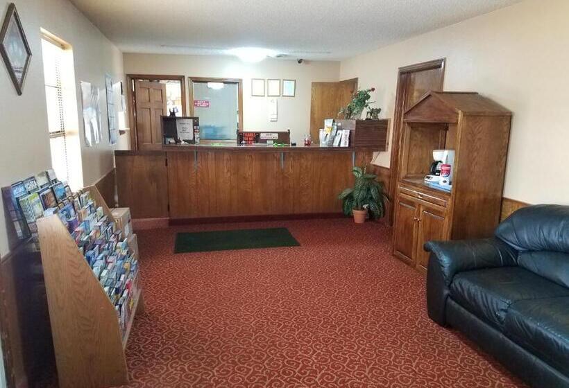 فندق على الطريق Heritage Inn