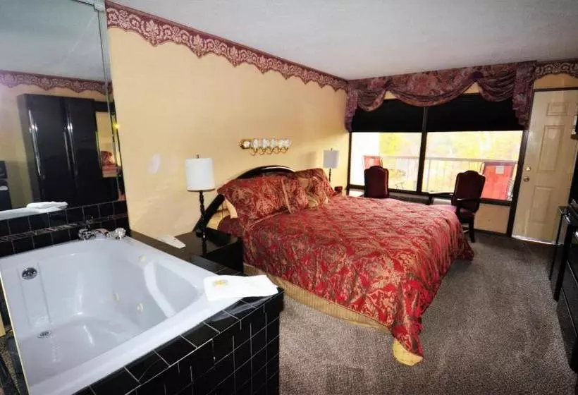 モーテル Rivergate Mountain Lodge