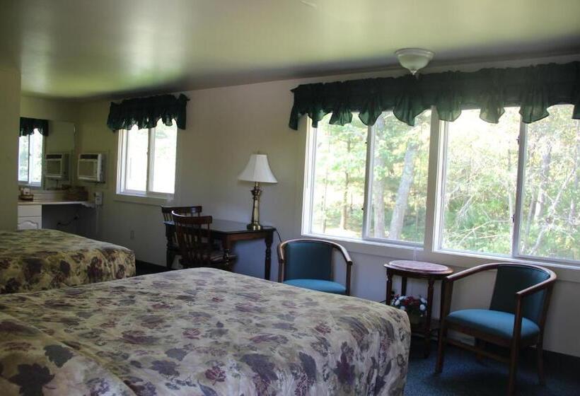 فندق على الطريق Schooner Bay Motor Inn