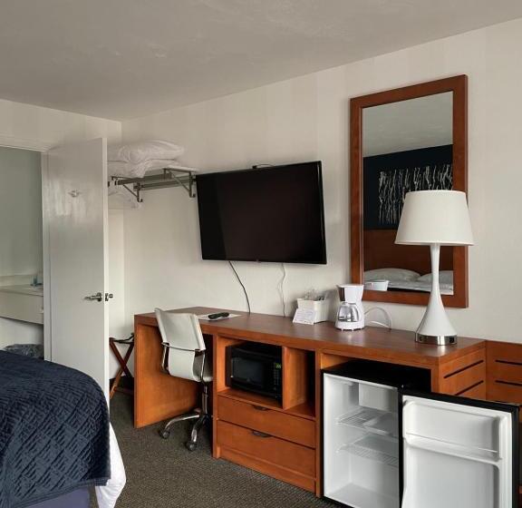 فندق على الطريق Starlite Resort