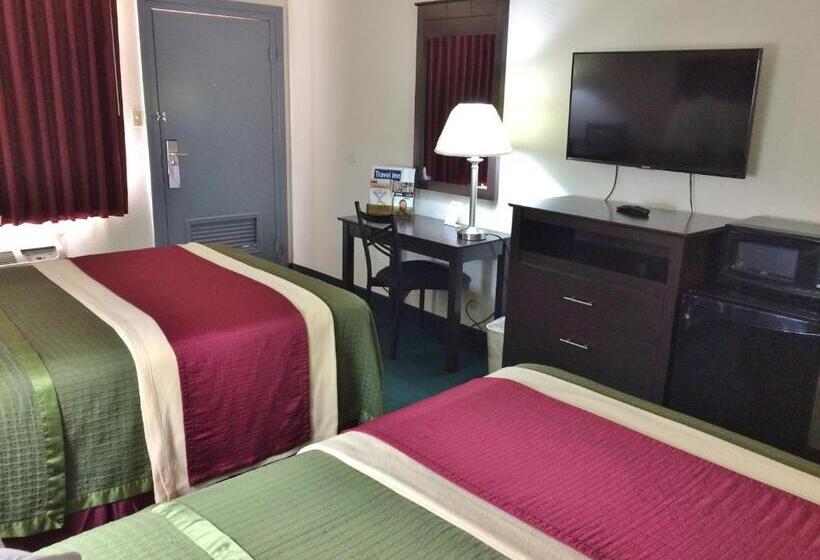 فندق على الطريق Travel Inn & Suites