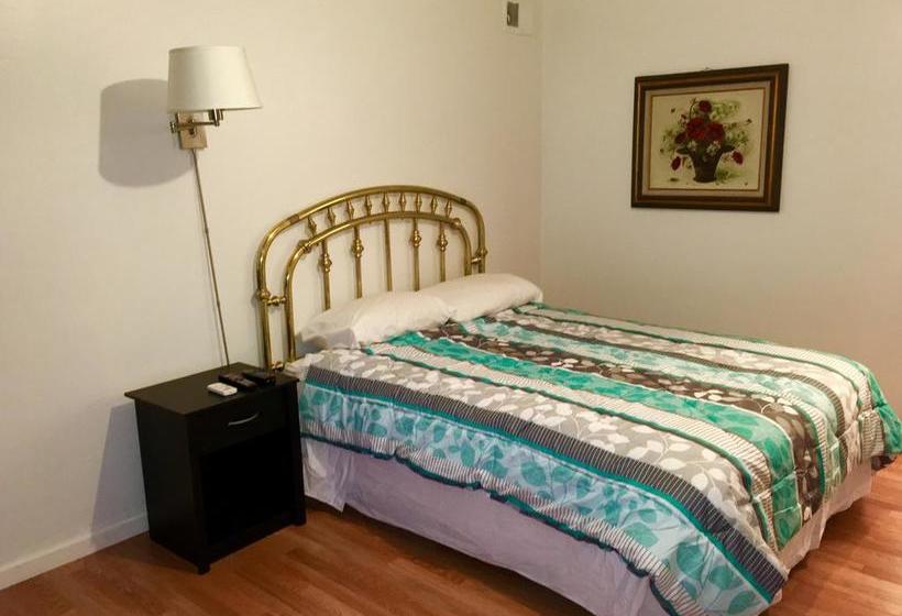 فندق على الطريق Travel Inn