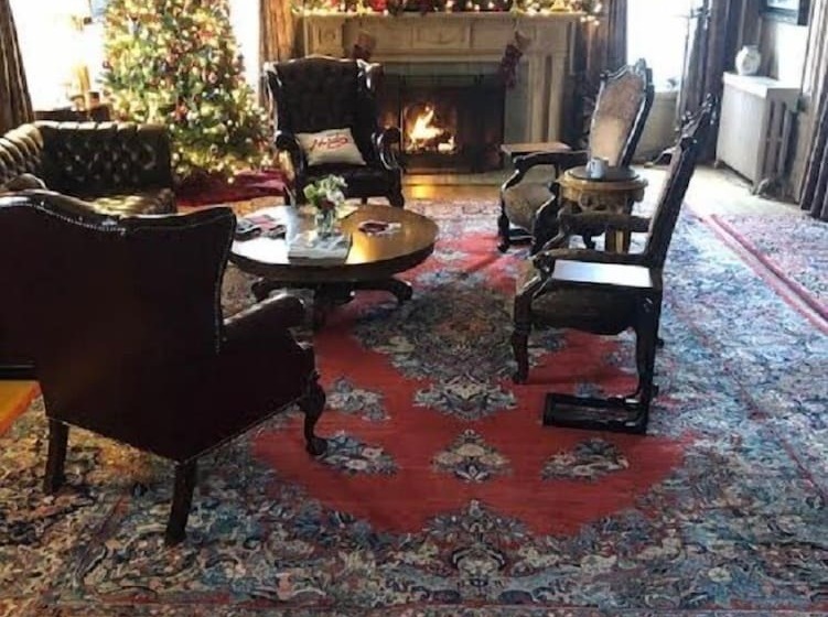 Pendleton House Historic Inn And B&b