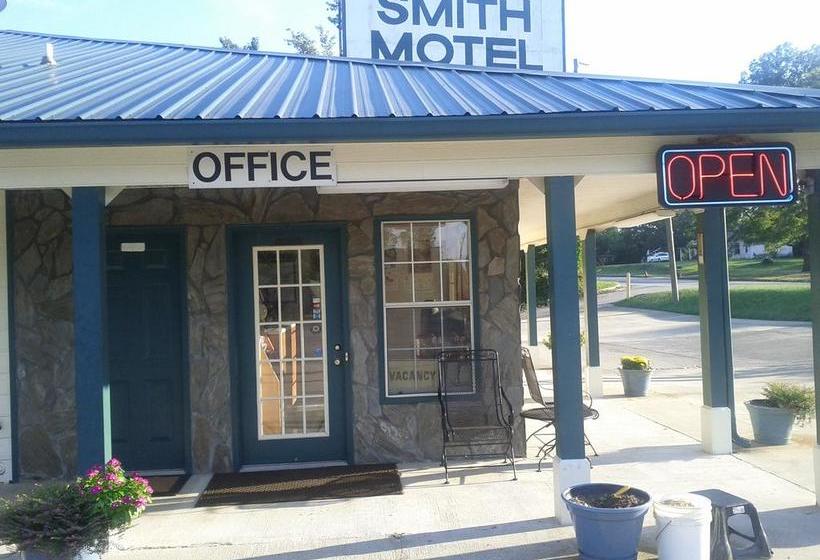 Smith Motel