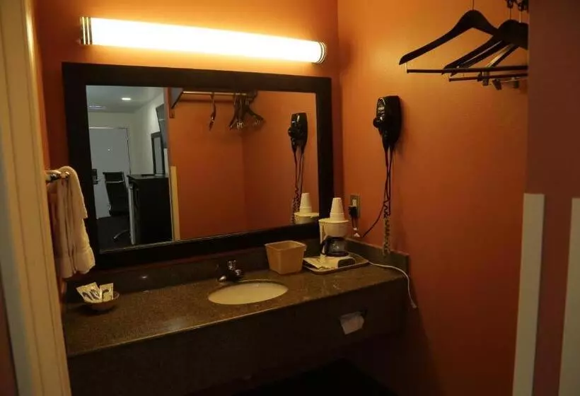 Theroff S Motel