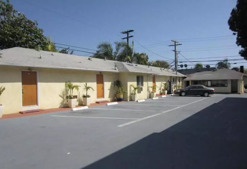 Tropico Motel