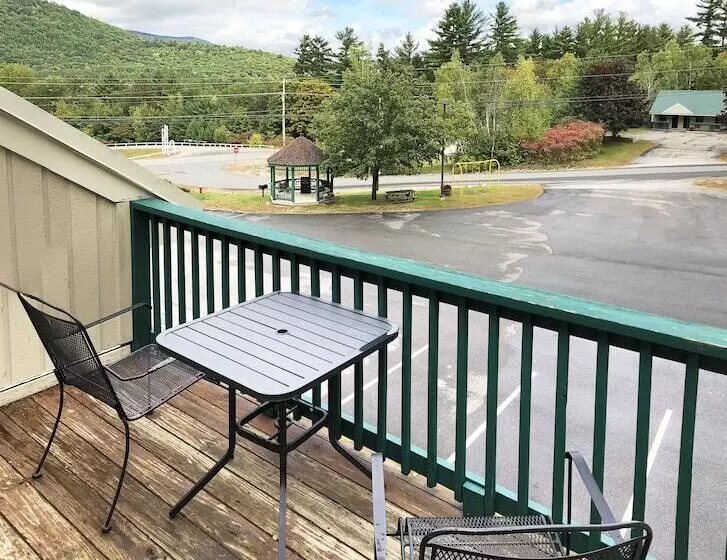 Attitash Motel