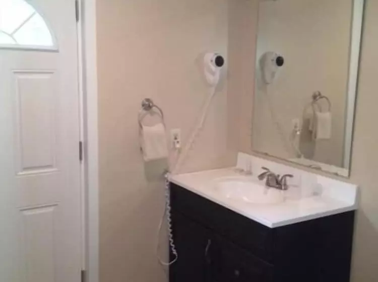 Attitash Motel