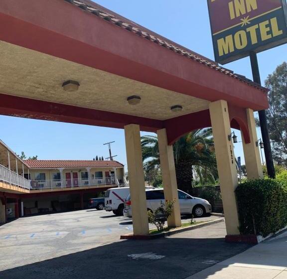Budget Inn Motel