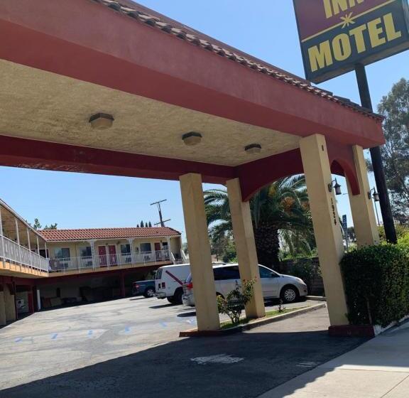 Budget Inn Motel