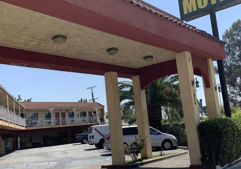 Budget Inn Motel