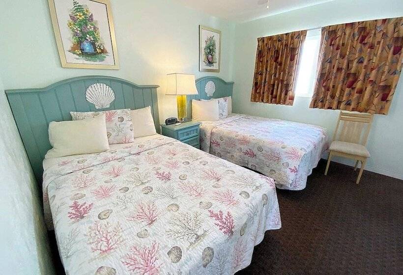 Carlton House Motel And Suites