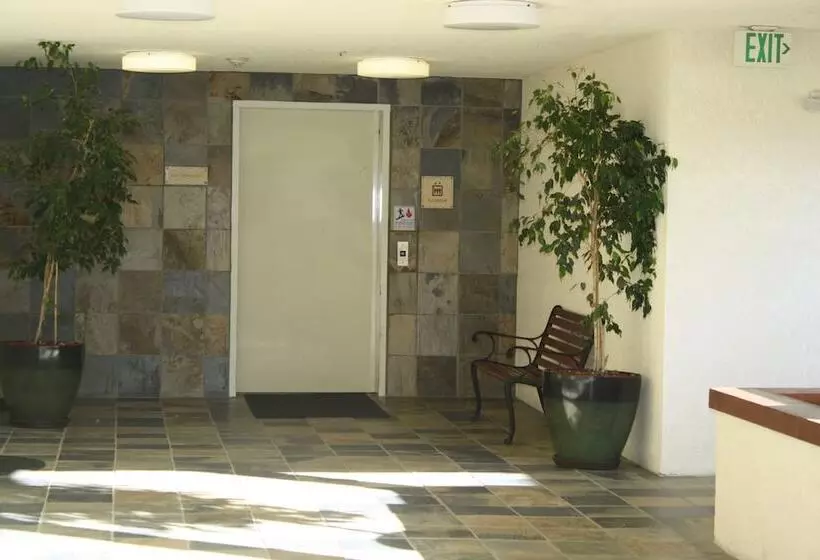 ホテル Airport Inn