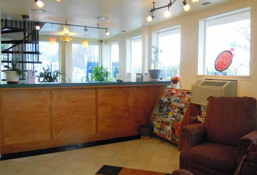 فندق Airport Inn