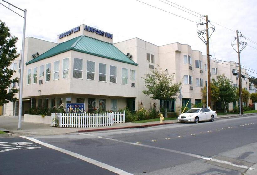 فندق Airport Inn