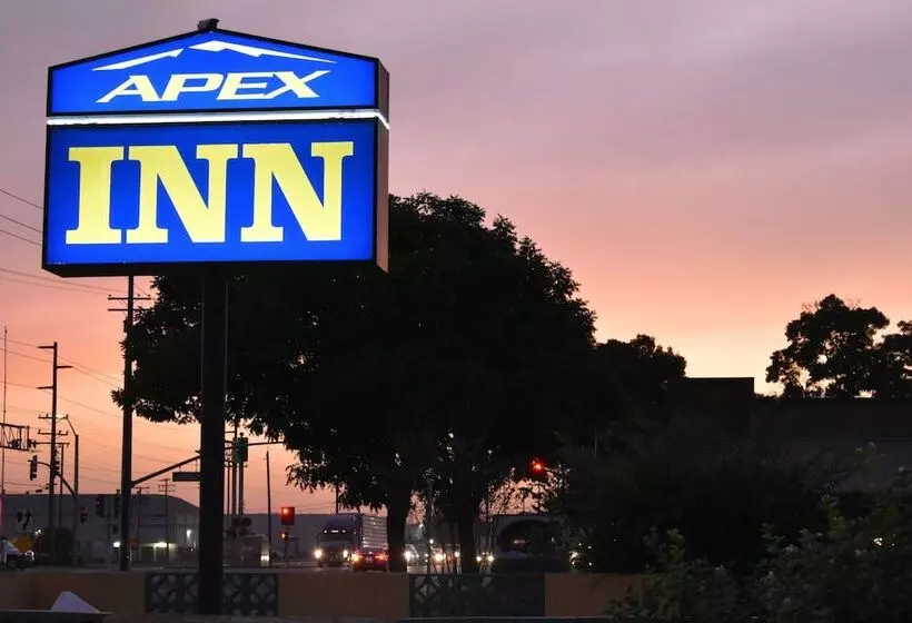 هتل Apex Inn