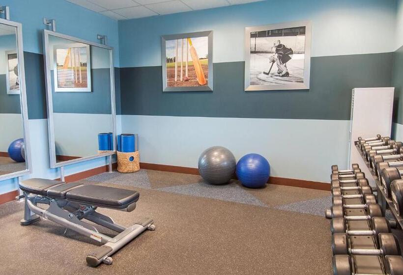 فندق Four Points By Sheraton Columbus Polaris