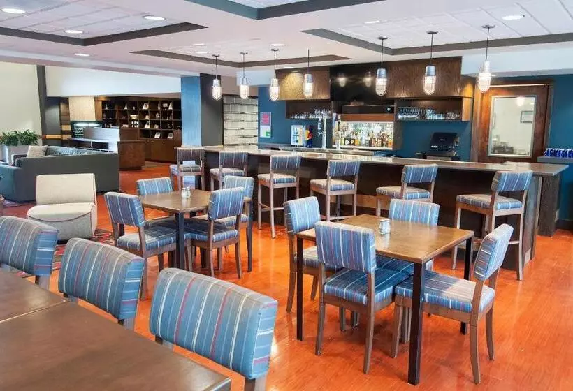 Hotelli Four Points By Sheraton Columbus Polaris