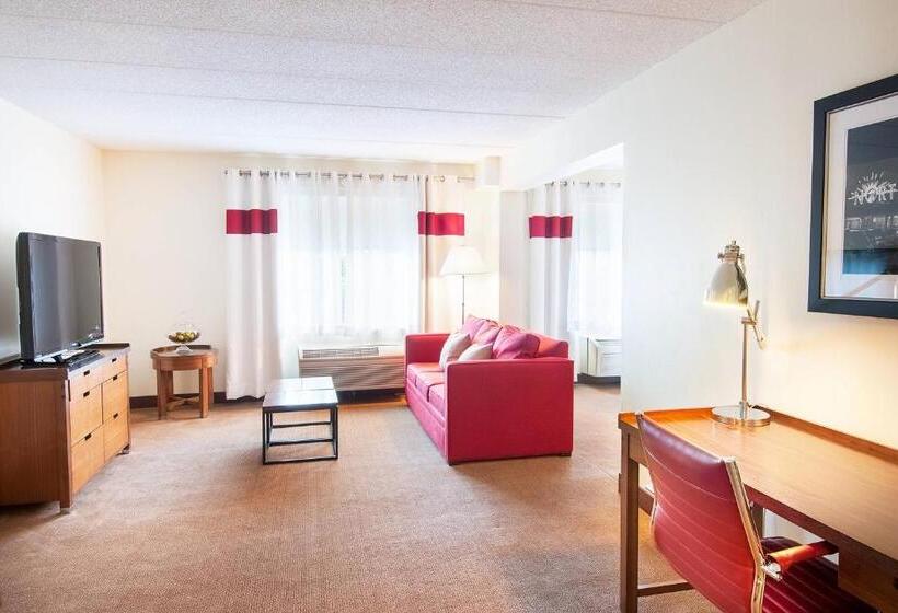 فندق Four Points By Sheraton Columbus Polaris