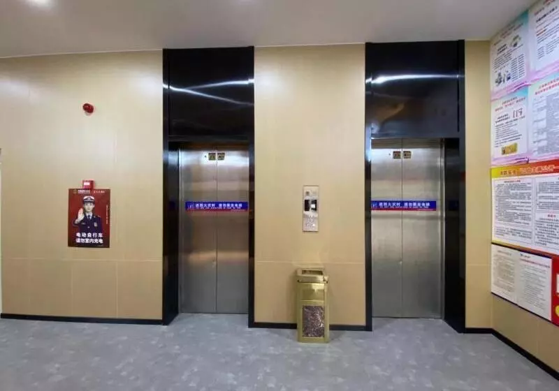 ホテル Greentree Inn Hefei Damo Sqaure Business