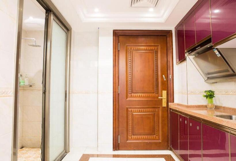 ホテル Waifiden Guangzhou Haizhu Square Wanyi Apartment