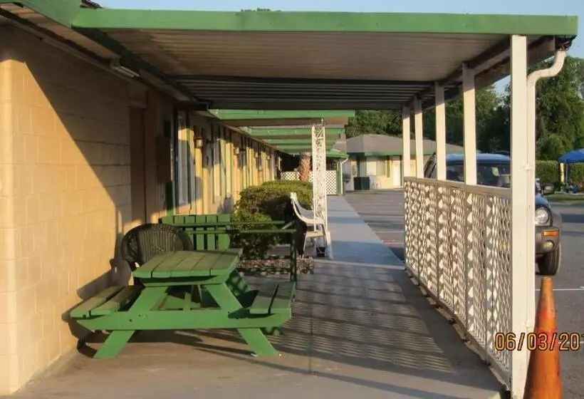 ホテル High Springs Country Inn