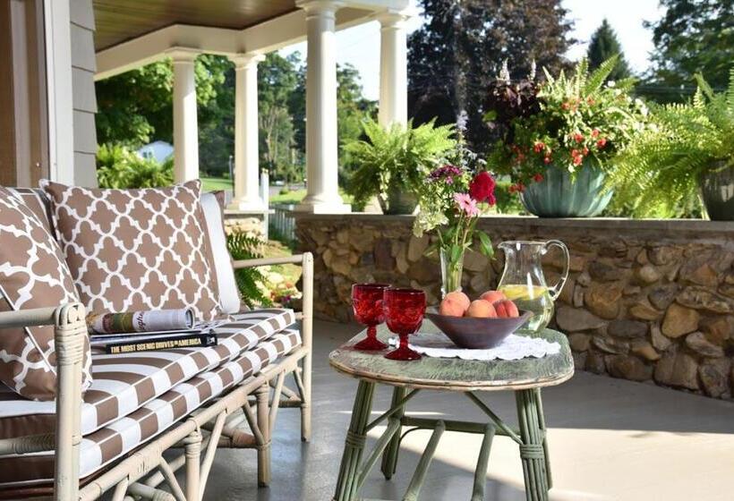 酒店 Hilltop House Bed & Breakfast