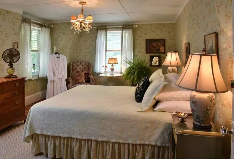ホテル Hilltop House Bed & Breakfast