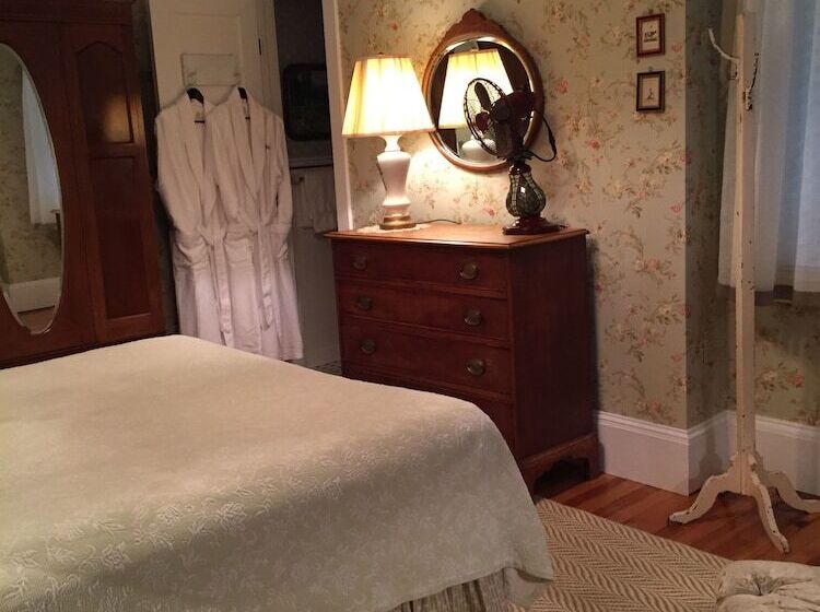 酒店 Hilltop House Bed & Breakfast