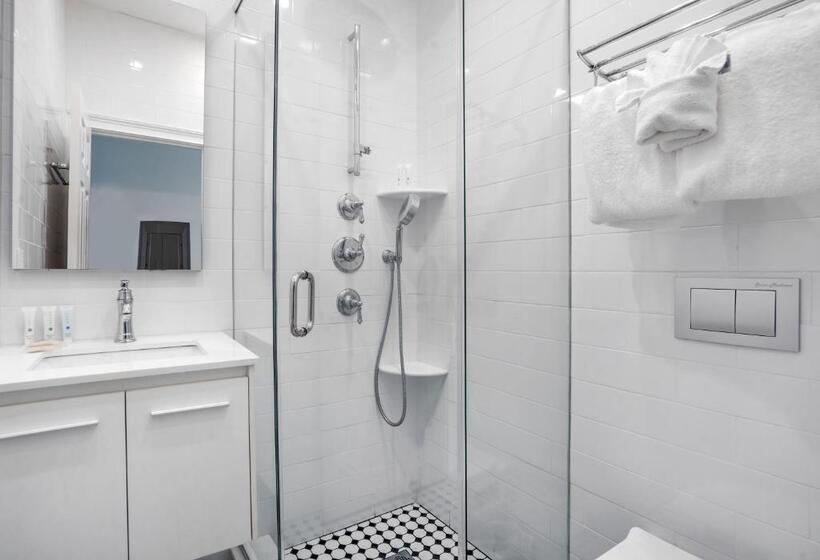 Отель The Hermitage At Napeague