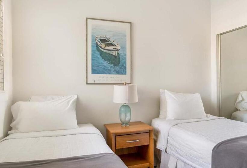 Отель The Hermitage At Napeague