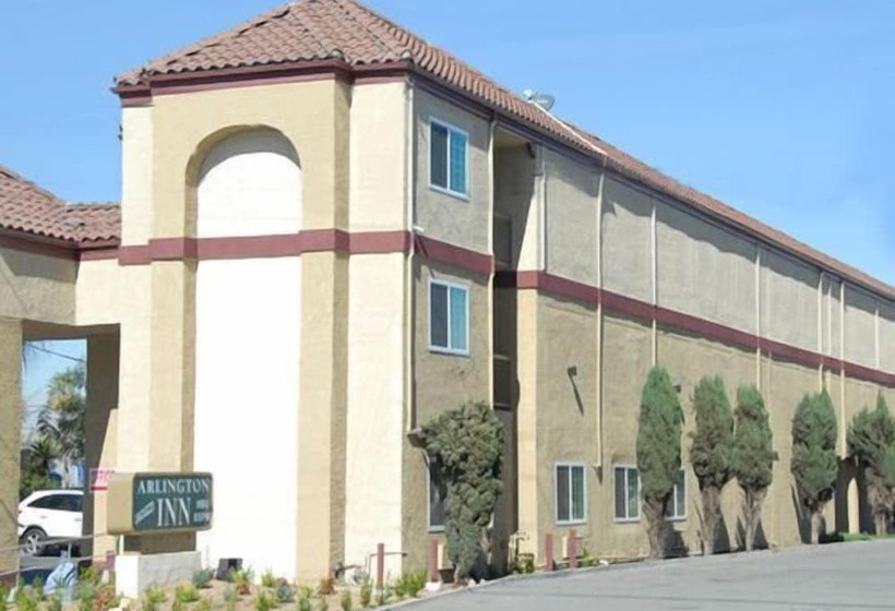 מוטל Arlington Inn